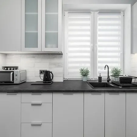 Lewicka 8 By Homeprime Warszawa