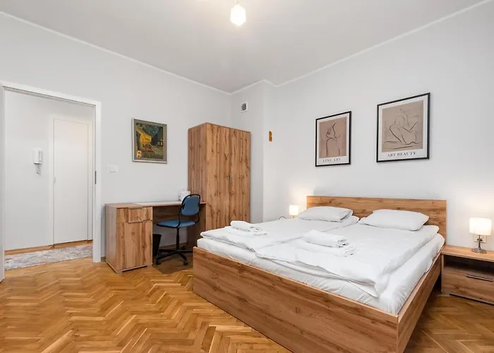 Lewicka 8 By Homeprime Lägenhet