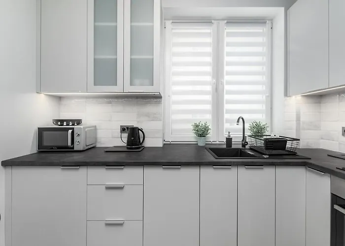 Lewicka 8 By Homeprime Warszawa